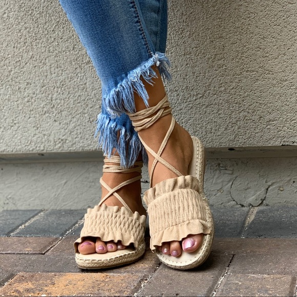 Cream Scrunch Vamp Lace Up Espadrille Sandals - Picture 3 of 8